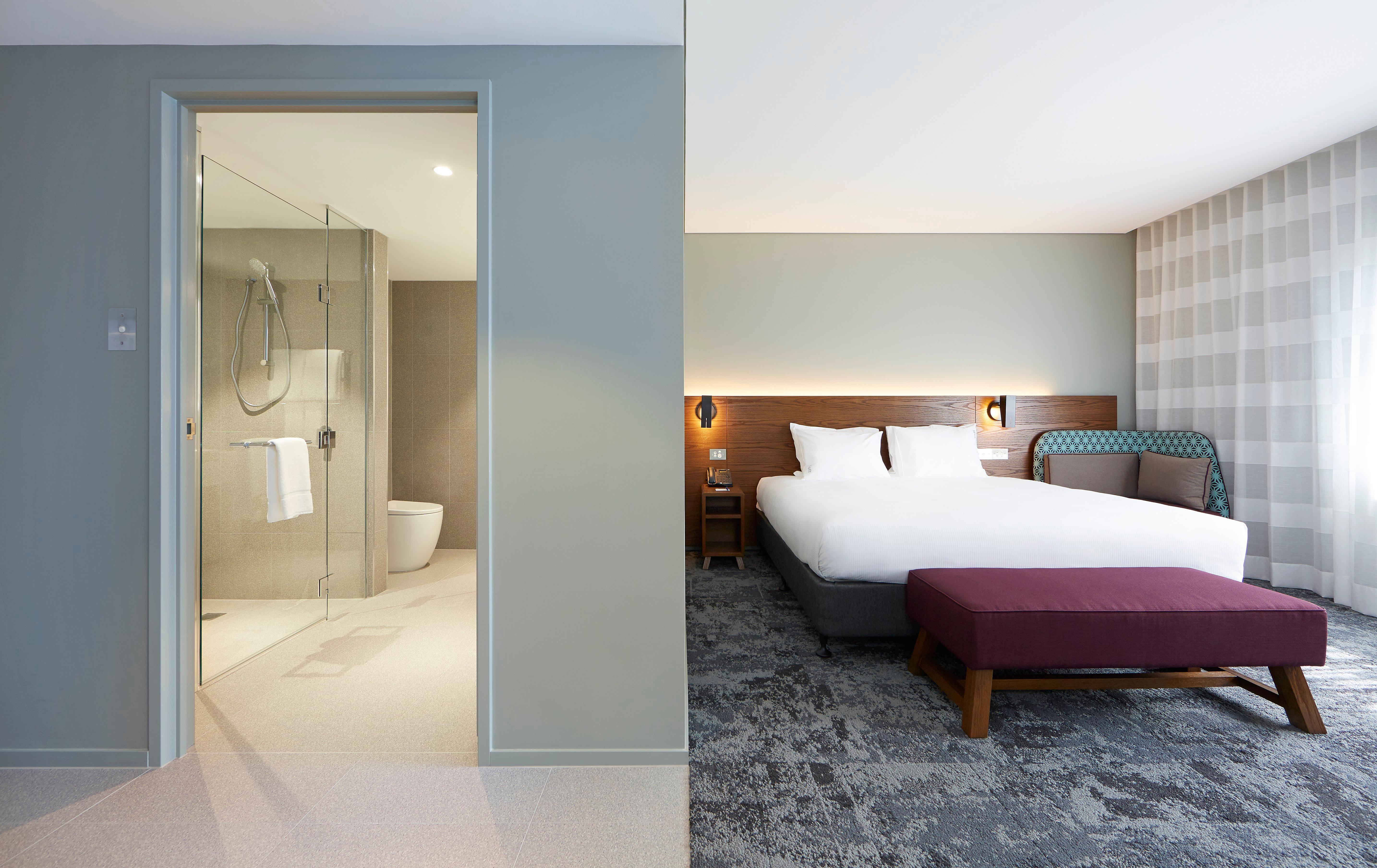 Holiday Inn Express Newcastle By Ihg Exterior foto